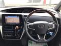 2016 Toyota Estima