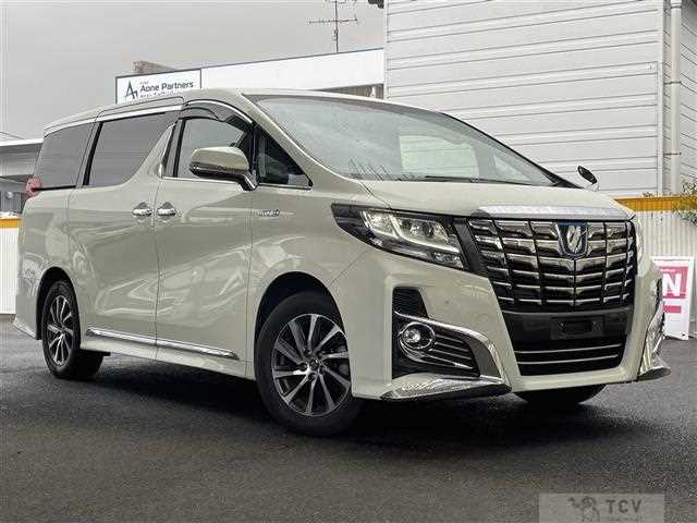 2015 Toyota Alphard Hybrid
