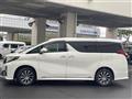 2015 Toyota Alphard Hybrid