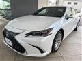 2020 Lexus ES