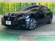 2019 Toyota Crown Hybrid