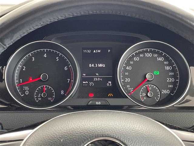 Volkswagen Golf 2013 photo 4