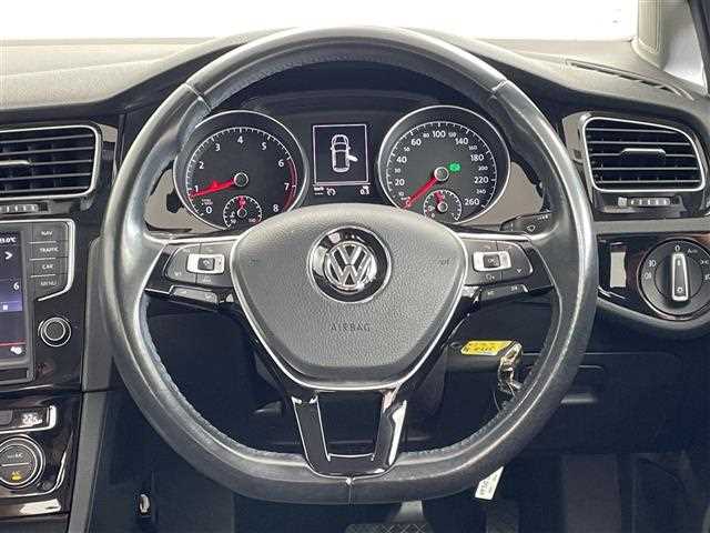 Volkswagen Golf 2013 photo 5