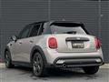 2021 BMW MINI