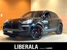 2022 Porsche Macan