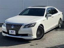 2017 Toyota Crown Majesta
