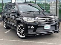 2016 Toyota Land Cruiser