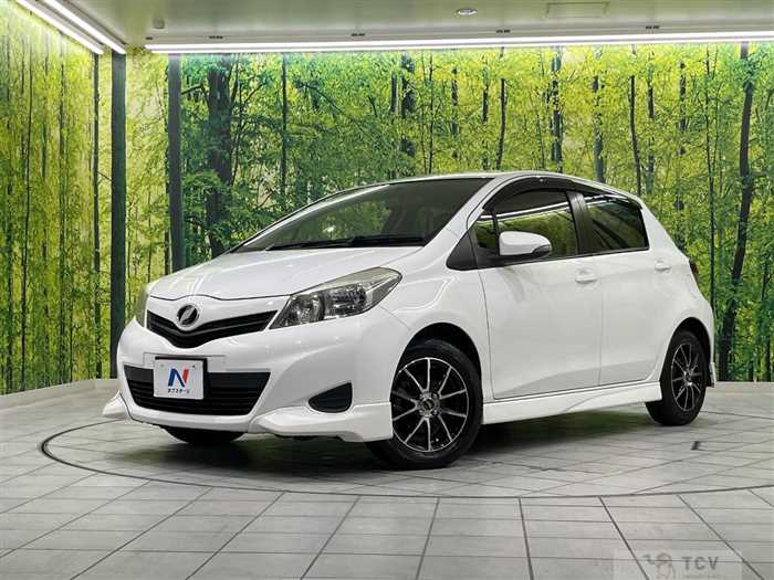 2013 Toyota Vitz
