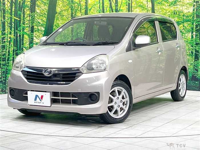 2013 Daihatsu Mira Es