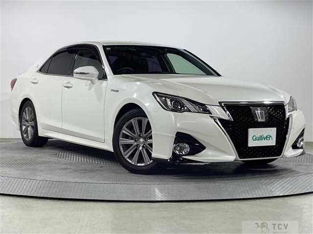 2016 Toyota Crown Hybrid