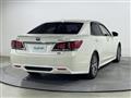 2016 Toyota Crown Hybrid