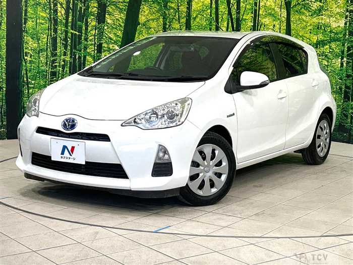 2013 Toyota AQUA