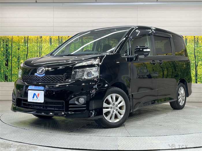 2011 Toyota Voxy