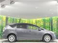 2011 Toyota PRIUS α