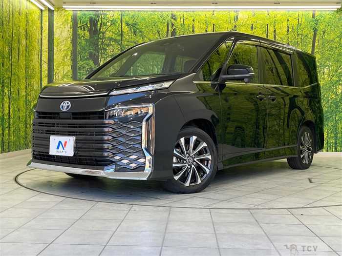 2023 Toyota Voxy