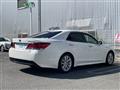 2013 Toyota Crown Hybrid