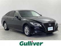 2022 Toyota Crown Hybrid
