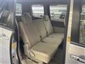 2009 Toyota Noah