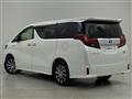 2015 Toyota Alphard Hybrid