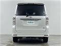 2013 Toyota Voxy