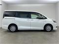 2016 Toyota Voxy