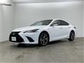 2019 Lexus ES