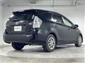 2014 Toyota PRIUS α