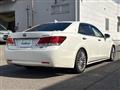 2015 Toyota Crown Majesta