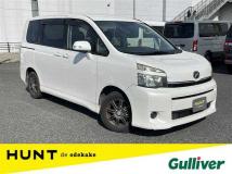 2011 Toyota Voxy