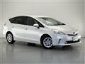 2013 Toyota PRIUS α