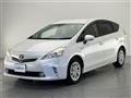 2013 Toyota PRIUS α