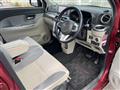 2016 Daihatsu Cast