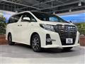 2016 Toyota Alphard Hybrid