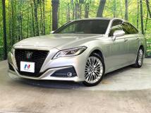 2019 Toyota Crown Hybrid