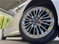 2019 Toyota Crown Hybrid
