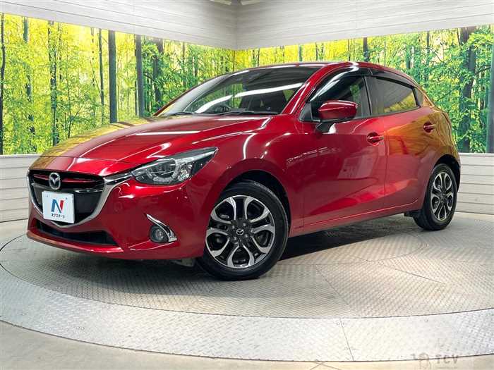 2016 Mazda Demio