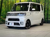 2015 Daihatsu WAKE