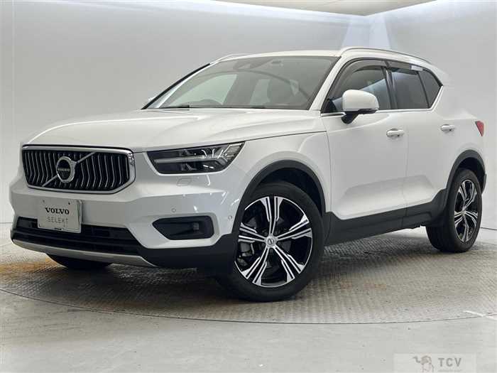 2021 Volvo XC40
