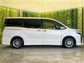 2021 Toyota Voxy