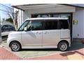 2010 Nissan ROOX