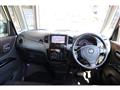 2010 Nissan ROOX