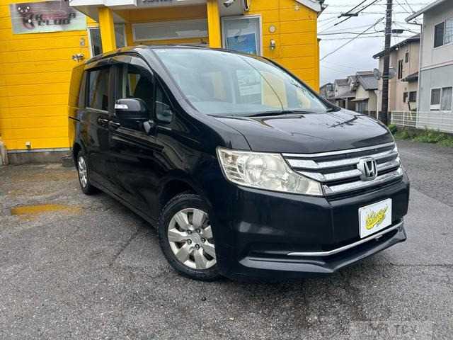 2012 Honda Step WGN