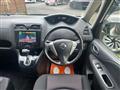 2012 Nissan Serena