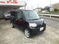 2011 Daihatsu Tanto