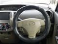 2011 Daihatsu Tanto