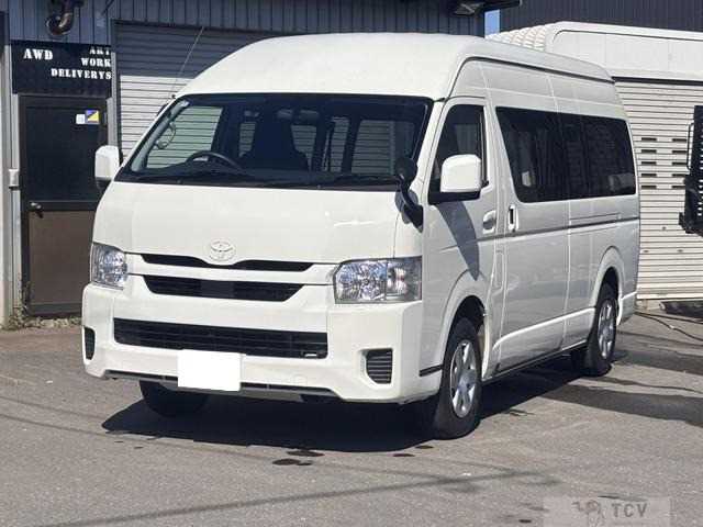 2023 Toyota Hiace Van