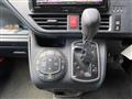 2015 Toyota Noah