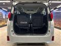 2016 Toyota Alphard G