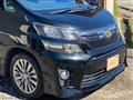2015 Toyota Vellfire