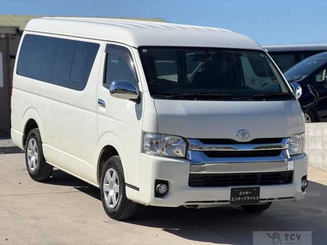 2015 Toyota Hiace Wagon